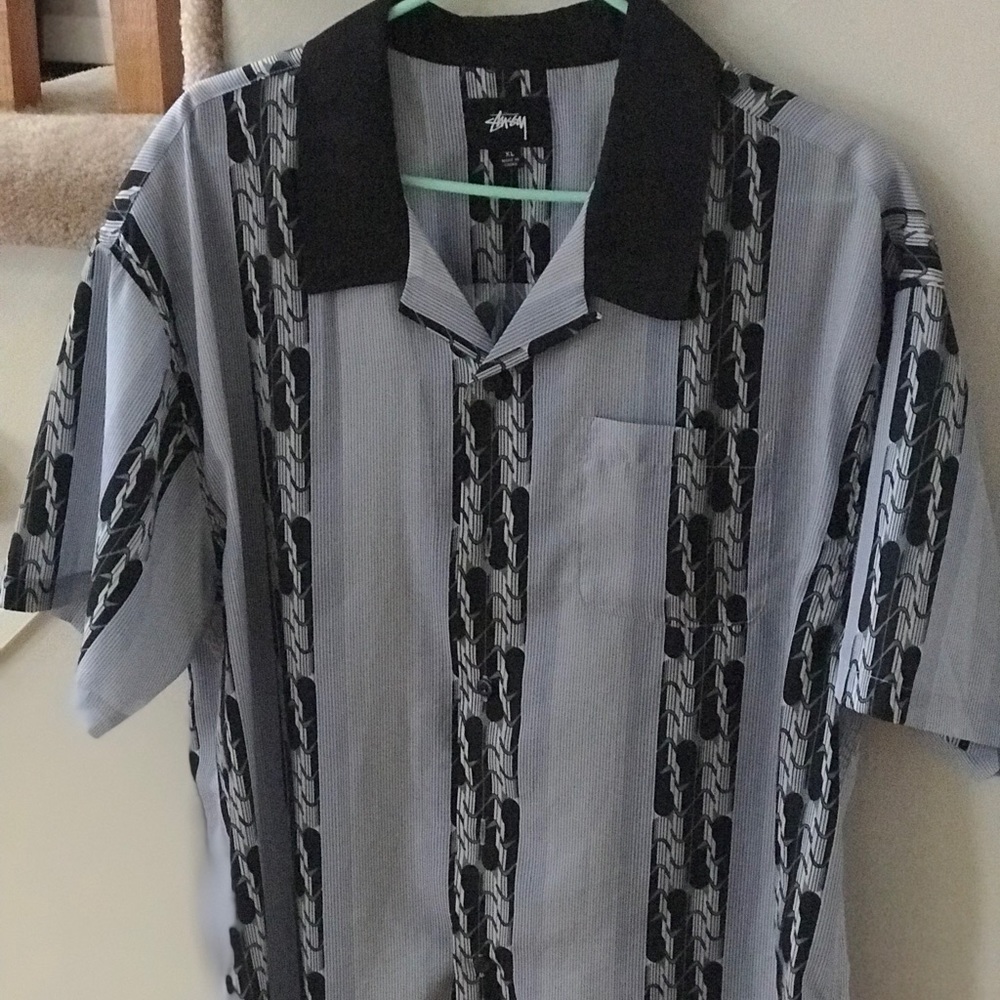 STUSSY POLO SHIRT NEW WITHOUT TAG SIZE US XL